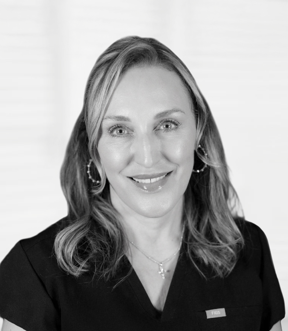 Saasha: Clinical Aesthetician